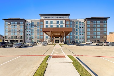 Sandman Signature Dallas-Las Colinas Hotel & Suites